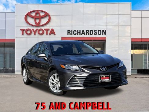 Used 2024 Toyota Camry LE image 1