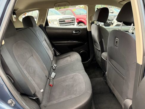 Used 2014 Nissan Rogue S w/ Convenience Package AWD/4WD image 18