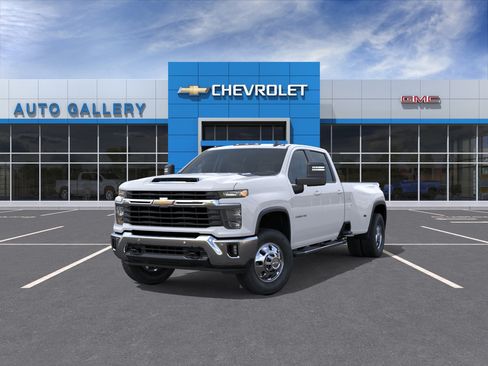 New 2026 Chevrolet Silverado 3500 LT w/ All Star Edition AWD/4WD image 9