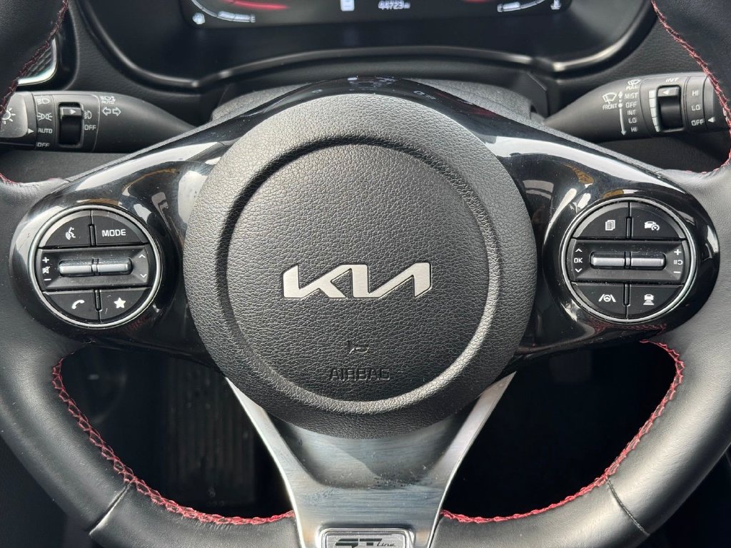 Used 2024 Kia Soul GT-Line w/ GT-Line Technology Package FWD image 12
