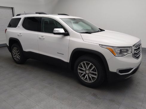 Used 2018 GMC Acadia SLE AWD/4WD image 11