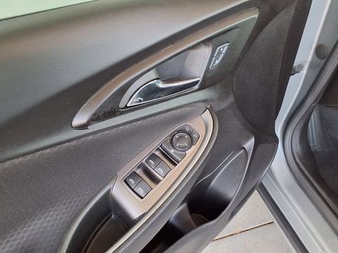 Used 2024 Chevrolet Malibu LT FWD image 19