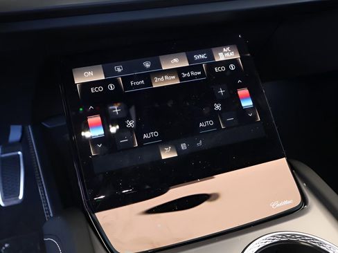 New 2026 Cadillac Vistiq Luxury image 28