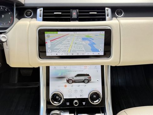 Used 2020 Land Rover Range Rover Sport HSE image 23