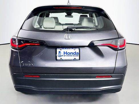 Certified 2024 Honda HR-V LX image 6
