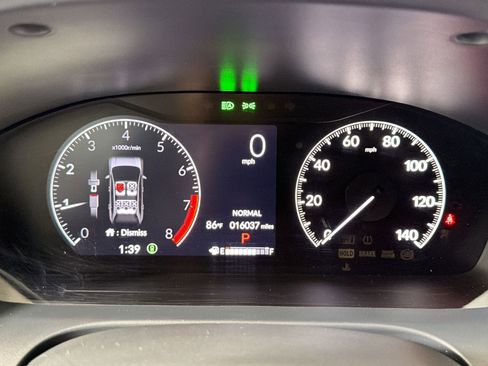 Used 2024 Honda HR-V LX image 23