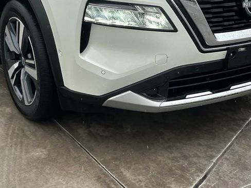 Used 2023 Nissan Rogue Platinum image 8