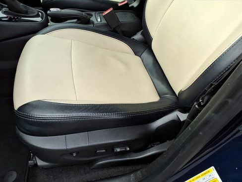 Used 2019 Buick Encore Preferred w/ Safety Package image 22