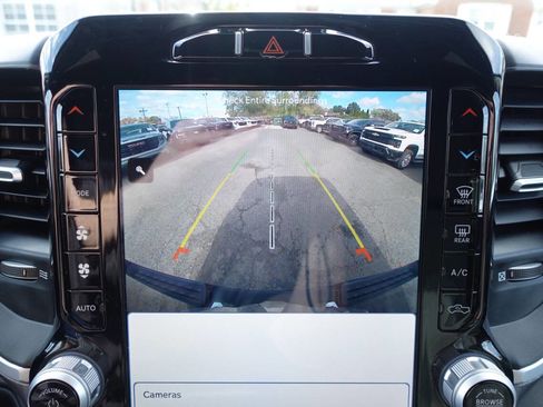 Used 2023 RAM 1500 Big Horn image 36