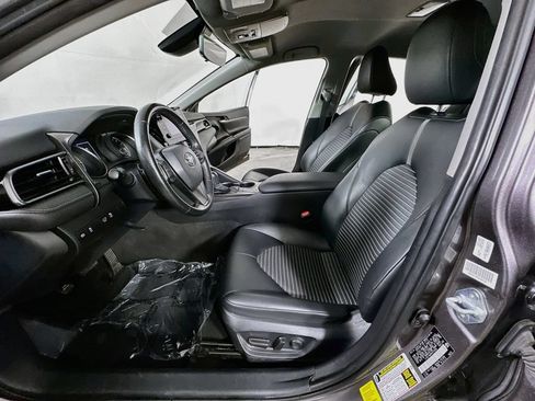 Used 2023 Toyota Camry SE FWD image 15