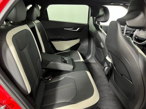 Used 2024 Kia EV6 GT-Line image 32