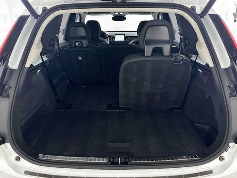 Used 2025 Volvo XC90 T8 Plus w/ Protection Package Premier AWD/4WD image 25