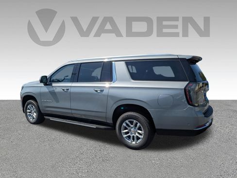 New 2026 Chevrolet Suburban LT w/ Comfort Package RWD image 30