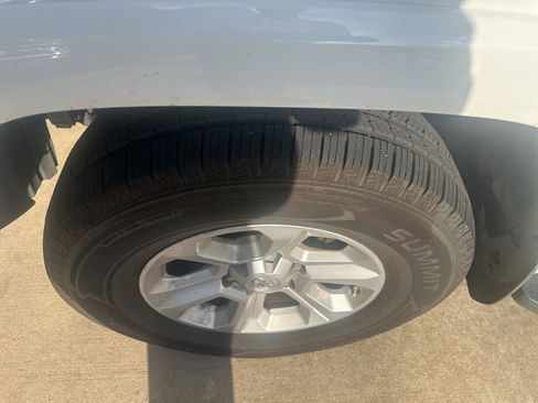 Used 2021 Toyota 4Runner SR5 image 4