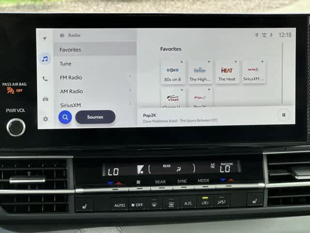 Used 2025 Toyota Sienna XLE w/ XLE Plus Package AWD/4WD image 12