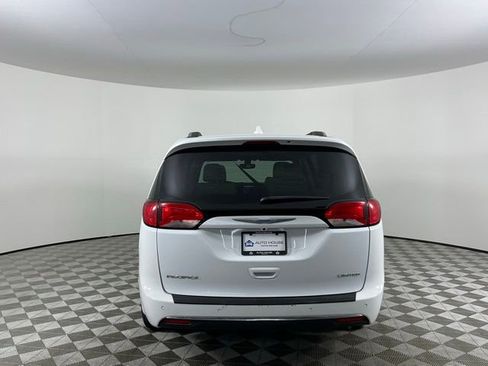 Used 2020 Chrysler Pacifica Limited FWD image 6