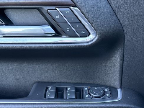 Used 2024 GMC Sierra 1500 SLT w/ SLT Premium Plus Package image 16