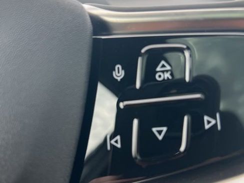 New 2026 Volvo EX30 Cross Country Ultra image 16