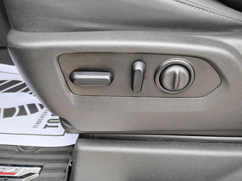 Used 2021 Chevrolet Silverado 3500 LTZ w/ LTZ Plus Package image 14