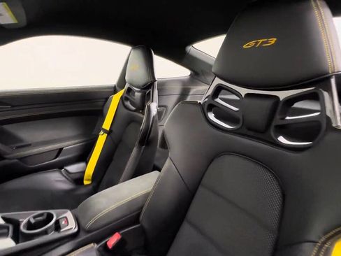 Used 2023 Porsche 911 GT3 image 7