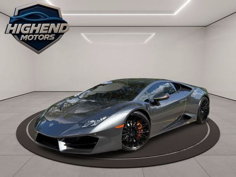 Used 2017 Lamborghini Huracan LP 580-2 RWD image 2
