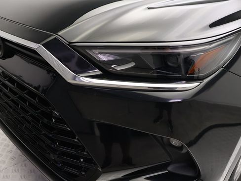 Certified 2024 Toyota Grand Highlander AWD Hybrid image 3