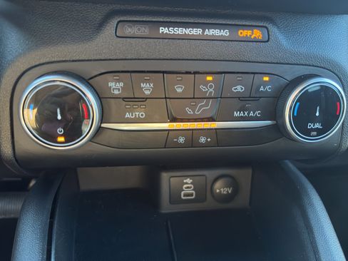 Used 2025 Ford Escape ST-Line AWD/4WD image 22