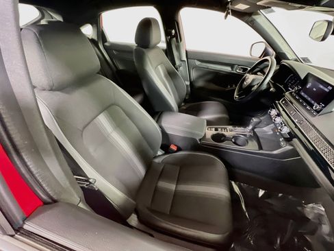 Used 2023 Honda Civic Sport image 25