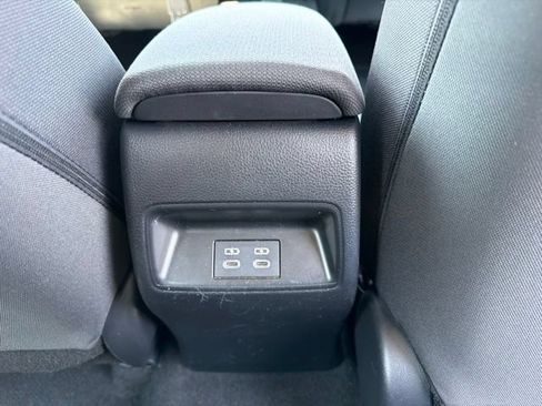 Used 2024 Toyota Corolla LE FWD image 12