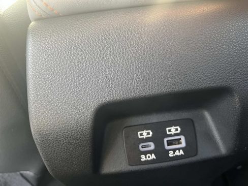 Certified 2025 Subaru Crosstrek 2.5i Limited w/ Crosstrek Mirror Package AWD/4WD image 18