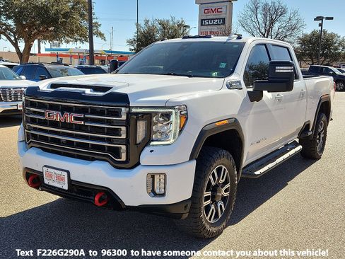 Used 2022 GMC Sierra 2500 AT4 w/ AT4 Premium Plus Package image 1