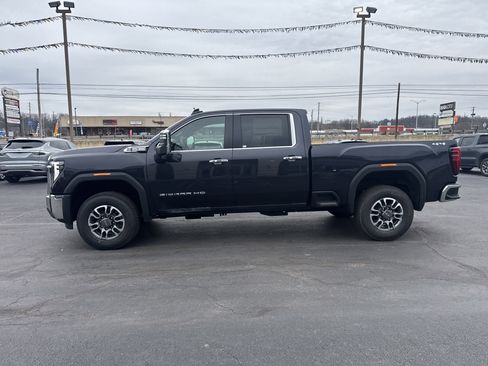 New 2026 GMC Sierra 2500 SLT image 9