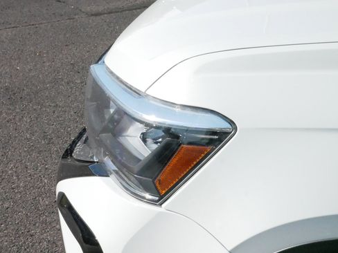 Certified 2022 Volkswagen Taos SE image 16
