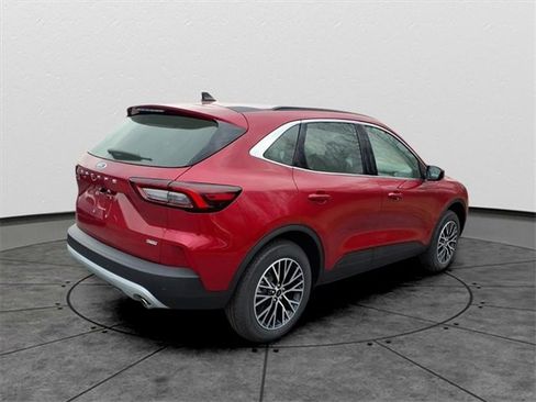 New 2026 Ford Escape Base image 3