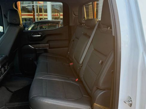 Used 2022 GMC Sierra 1500 Denali w/ Denali Premium Package image 37