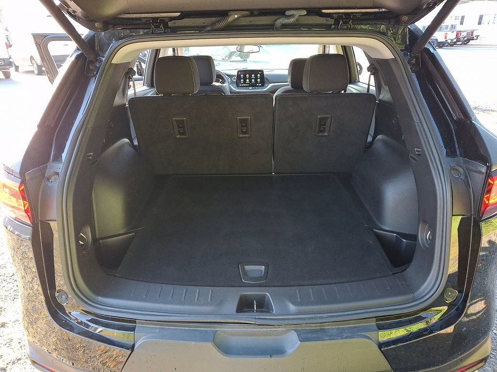 Used 2024 Chevrolet Blazer LT w/ Convenience Package FWD image 29