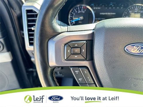 Used 2018 Ford Expedition Platinum image 31