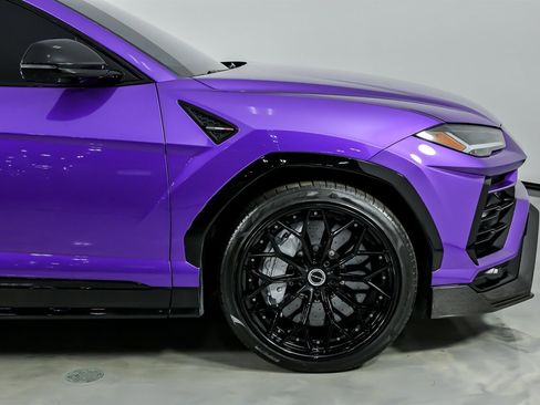 Used 2022 Lamborghini Urus image 15