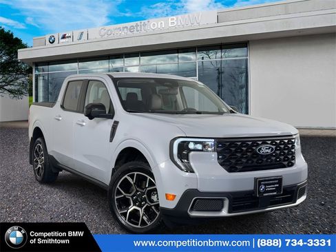 Used 2025 Ford Maverick Lariat w/ 4K Tow Package image 1