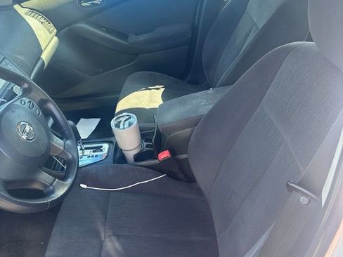 Used 2011 Nissan Altima 2.5 S FWD image 5