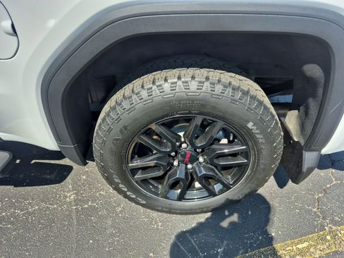 Certified 2023 GMC Sierra 1500 Elevation w/ LPO, Elevation Black Package AWD/4WD image 35