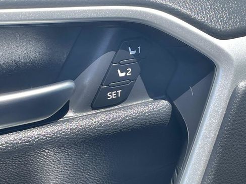 Used 2025 Toyota RAV4 Limited w/ Advanced Technology Package AWD/4WD image 25