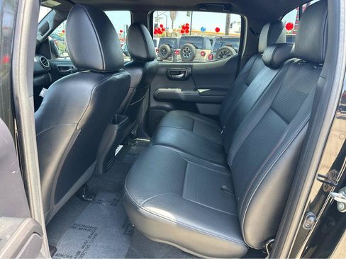 Used 2019 Toyota Tacoma TRD Pro AWD/4WD image 10