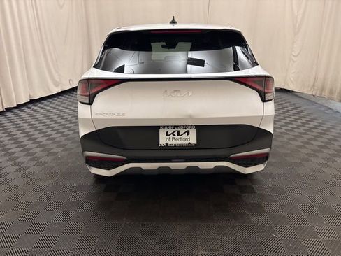 Certified 2023 Kia Sportage EX image 6