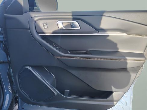 New 2026 Ford Explorer Tremor w/ Tremor Convenience Package image 34