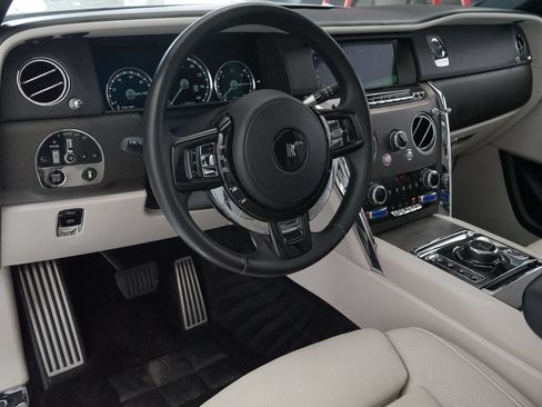 Used 2019 Rolls-Royce Cullinan AWD/4WD image 9