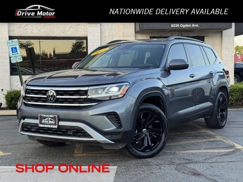 Used 2023 Volkswagen Atlas SE w/ Black Wheel Package FWD image 1