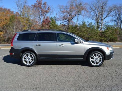 Used 2016 Volvo XC70 T5 Premier w/ Proximity Package FWD image 66