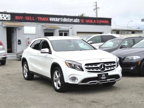 Used 2019 Mercedes-Benz GLA 250 4MATIC image 1