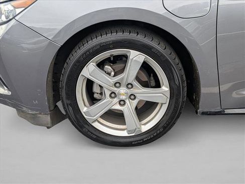 Used 2018 Chevrolet Volt LT w/ LT Driver Confidence Package image 10